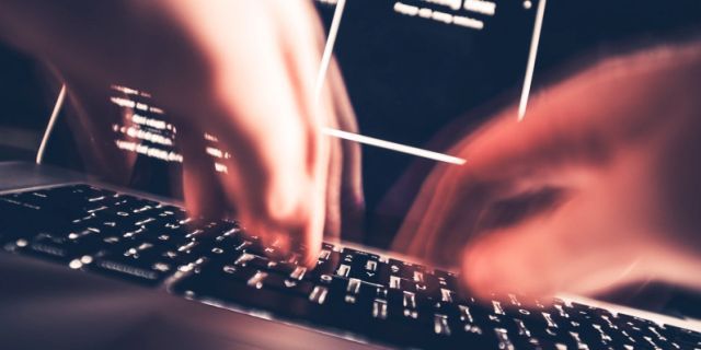 Hackerii nord-coreeni au furat 400 milioane dolari de pe platformele de criptomonede, doar în 2021
