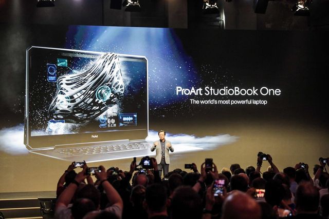 Qualification sandwich Transistor ASUS la IFA 2019: cel mai puternic laptop din lume, un display profesional şi laptop-ul de 880 grame Qualification sandwich Transistor ASUS la IFA 2019: cel mai puternic laptop din lume, un display profesional şi laptop-ul de 880 grame