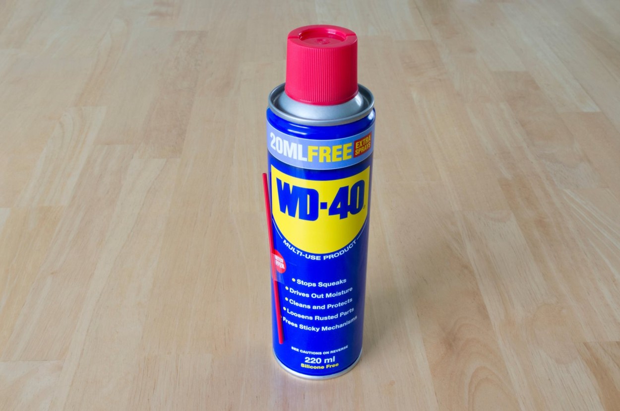 Povestea puțin știută a WD-40, substanța folosită pentru (aproape) orice