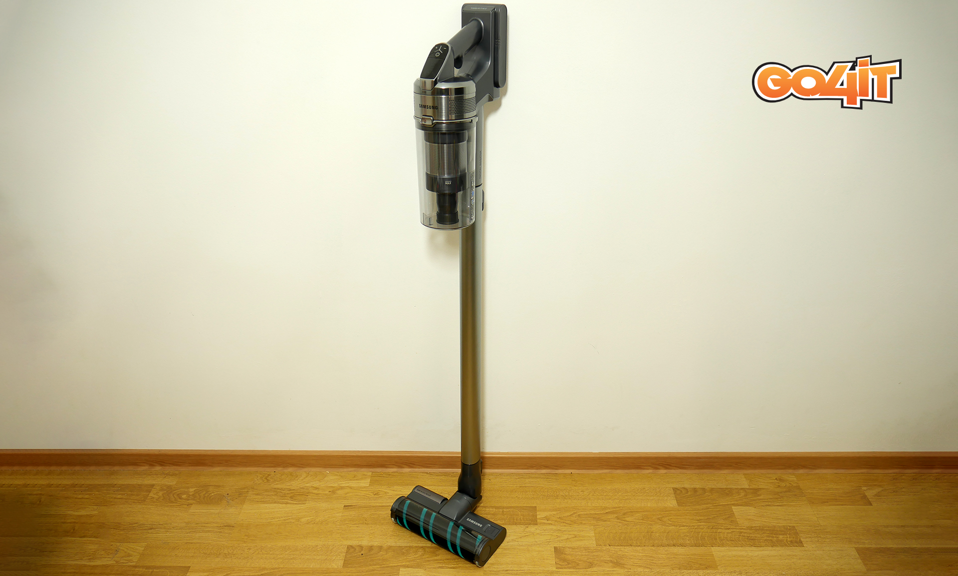 Samsung Jet 75 review: aspiratorul wireless care îți curăță și casa și ...