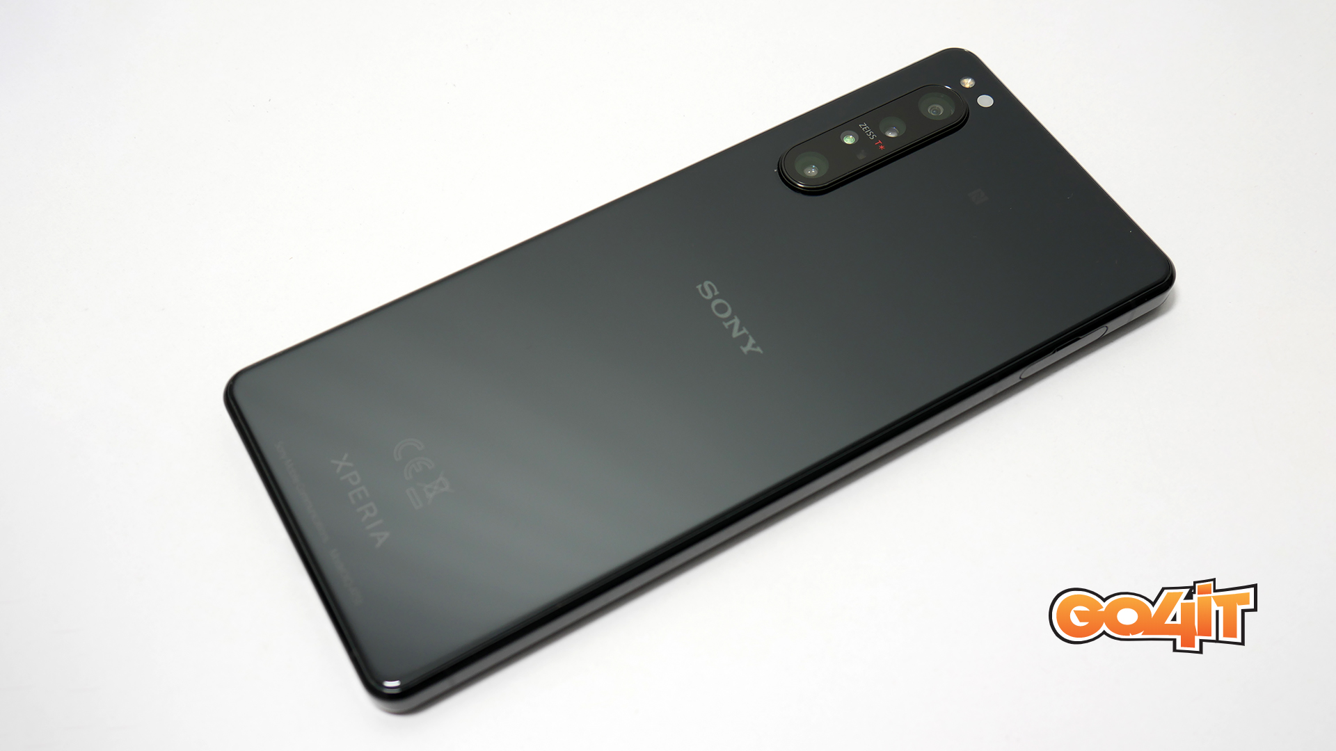 Xperia 1 II back side