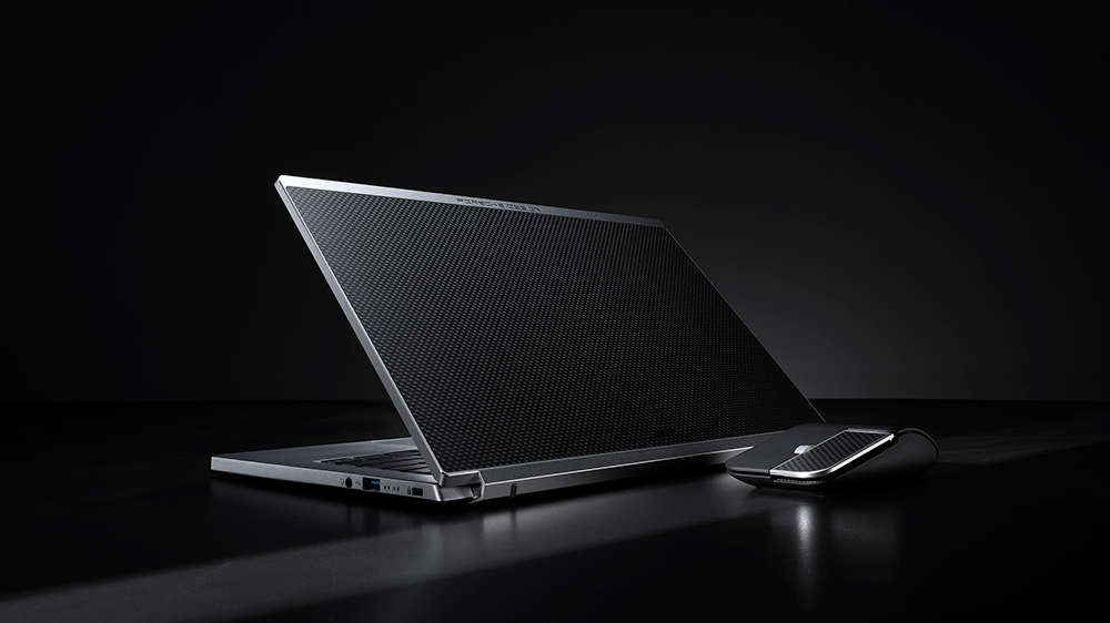 Acer și Porsche Design lansează un ultrabook de lux: Acer Book RS, construit din metal și carbon