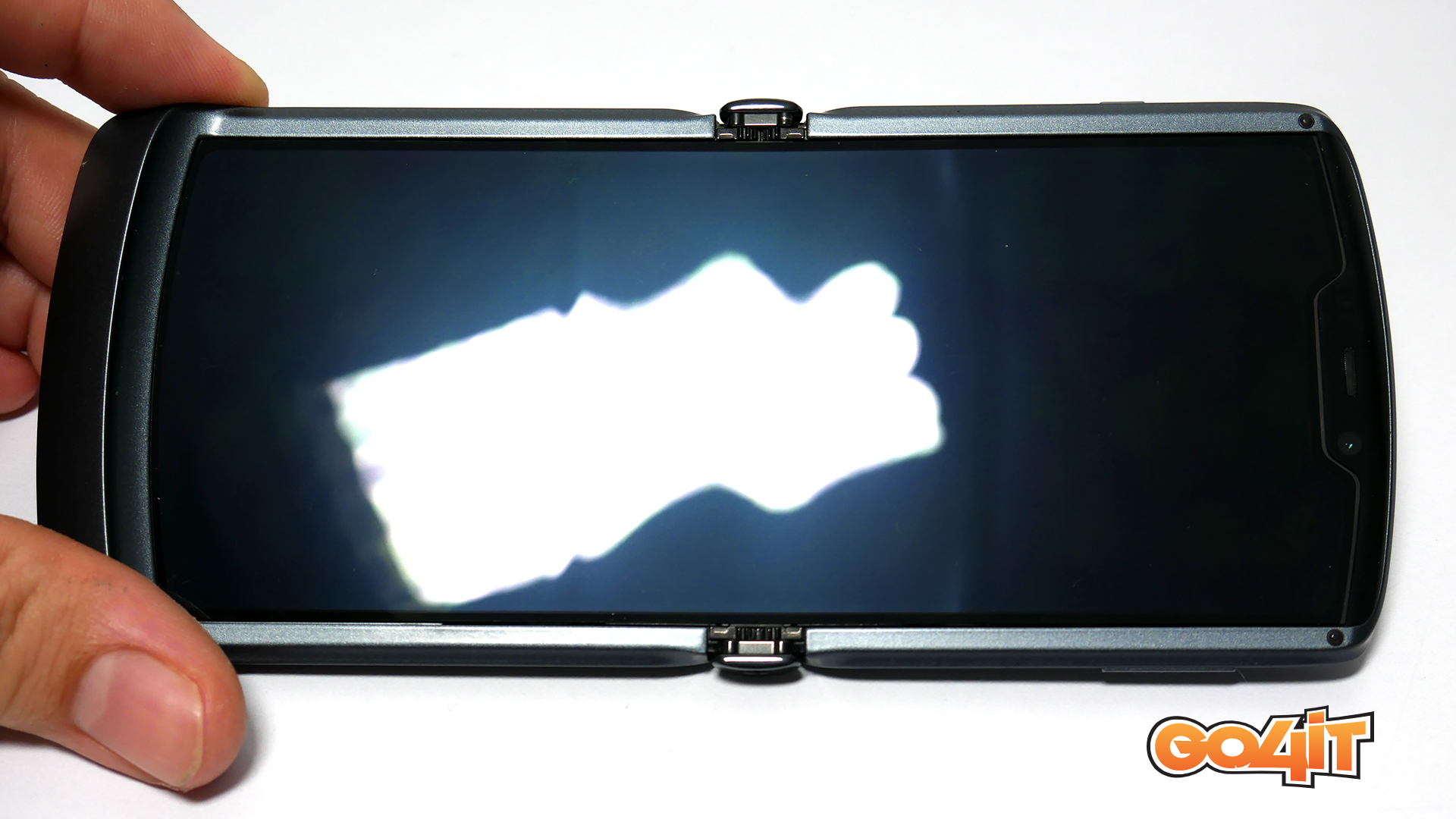 Motorola RAZR 5G screen