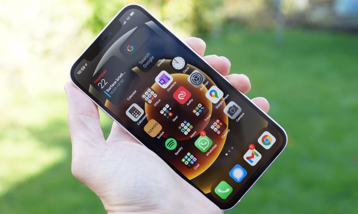 iPhone 12 ar putea deveni cel mai bine vândut iPhone din istorie