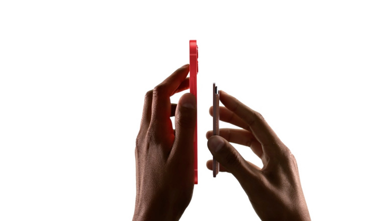 Apple a ascuns utilizatorilor una dintre funcțiile iPhone 12