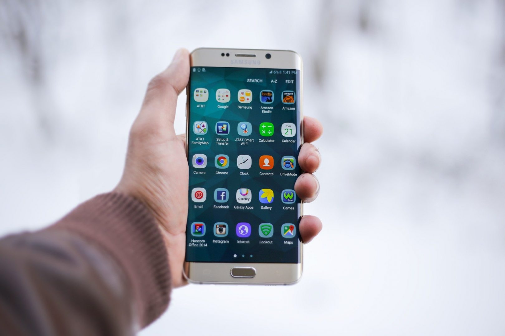 5 metode utile să-ți protejezi telefonul