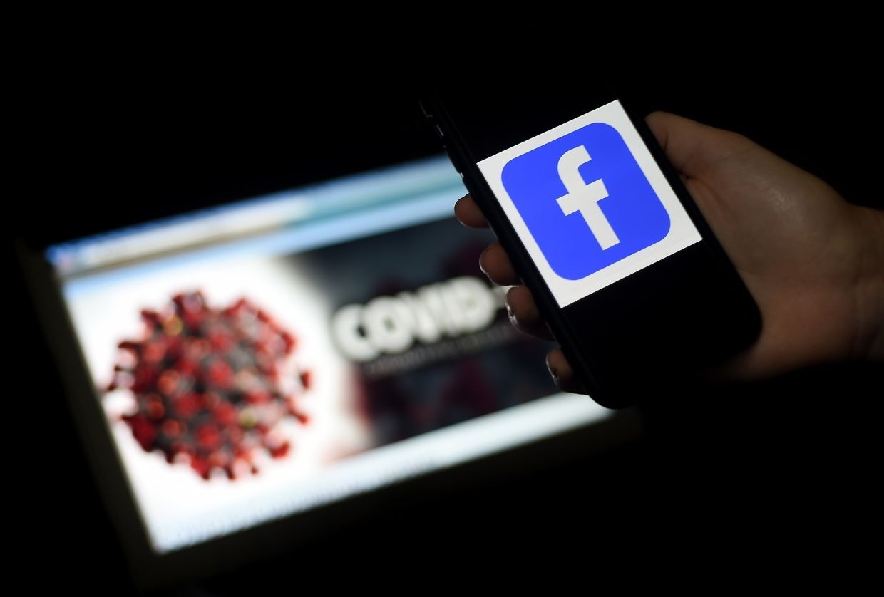 Facebook va șterge știrile false despre vaccinurile pentru COVID-19