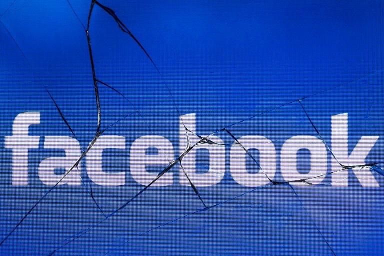 Marea Britanie acuză Facebook de exploatarea datelor personale și propune o amendă uriașă