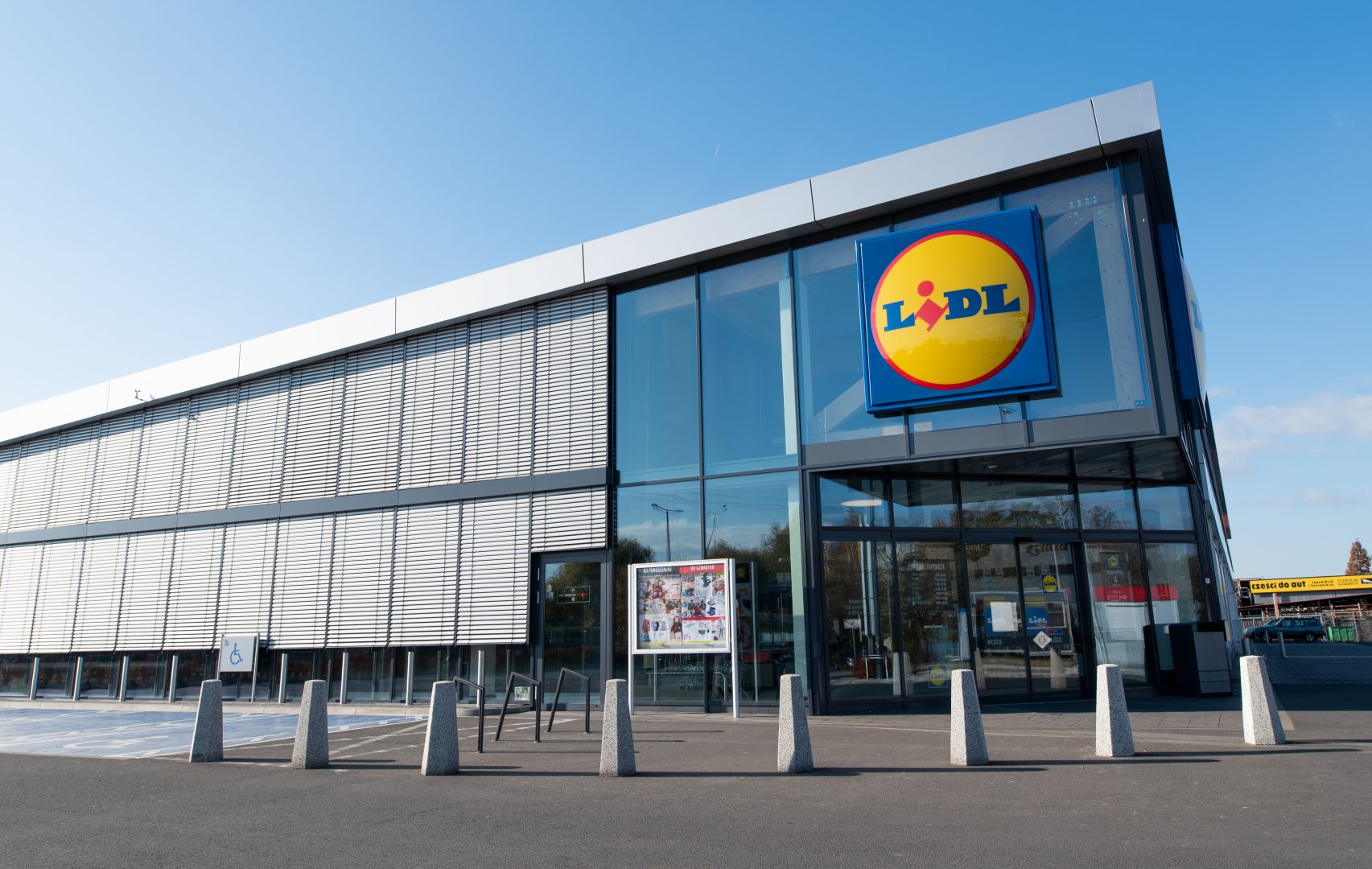 Lidl va vinde un ceas de fitness cu senzor pentru puls și pedometru. Data la care va fi disponibil