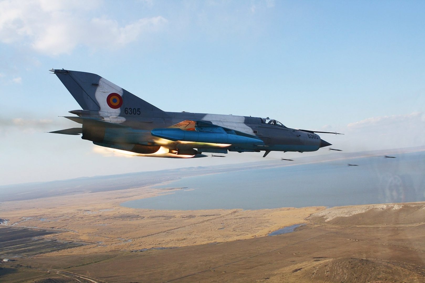 Încă un MiG-21 prăbușit. Ce este LanceR și de ce mai folosește România avionul vechi de zeci de ani
