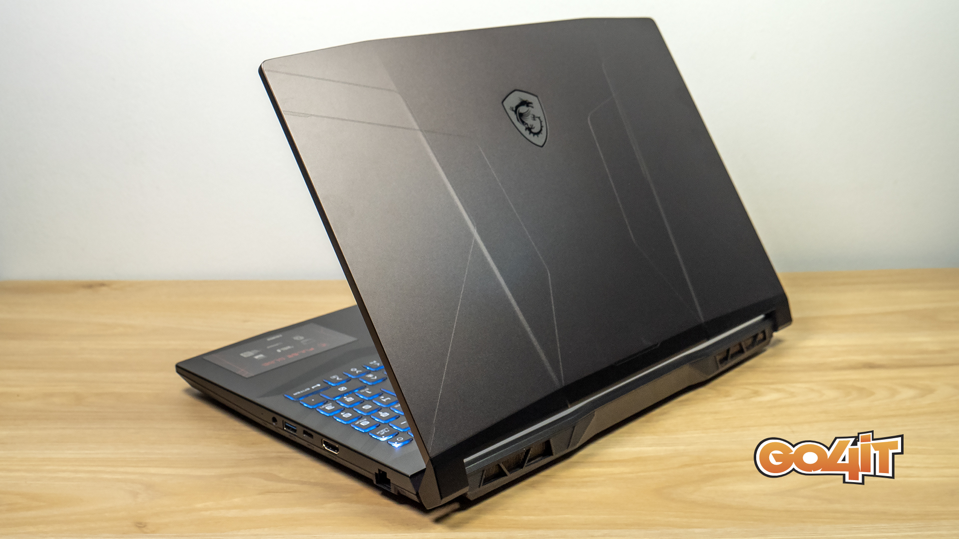 MSI Pulse GL66 back side