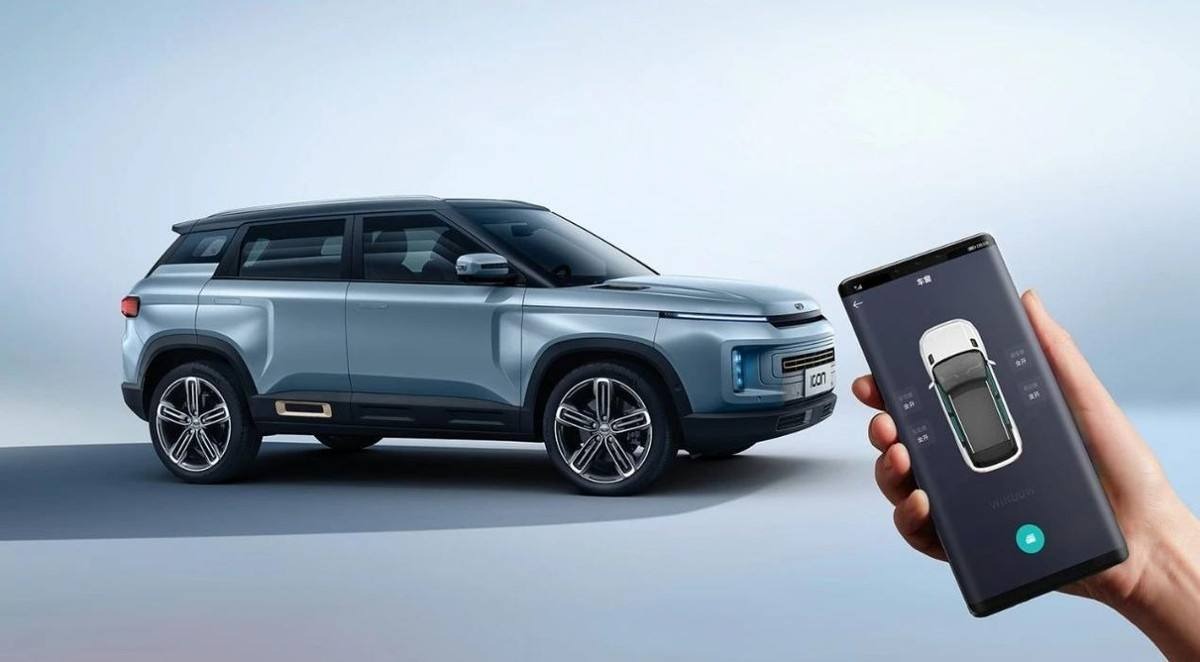 Geely, compania chineză care deține Volvo, se pregătește să intre pe piața de smartphone-uri