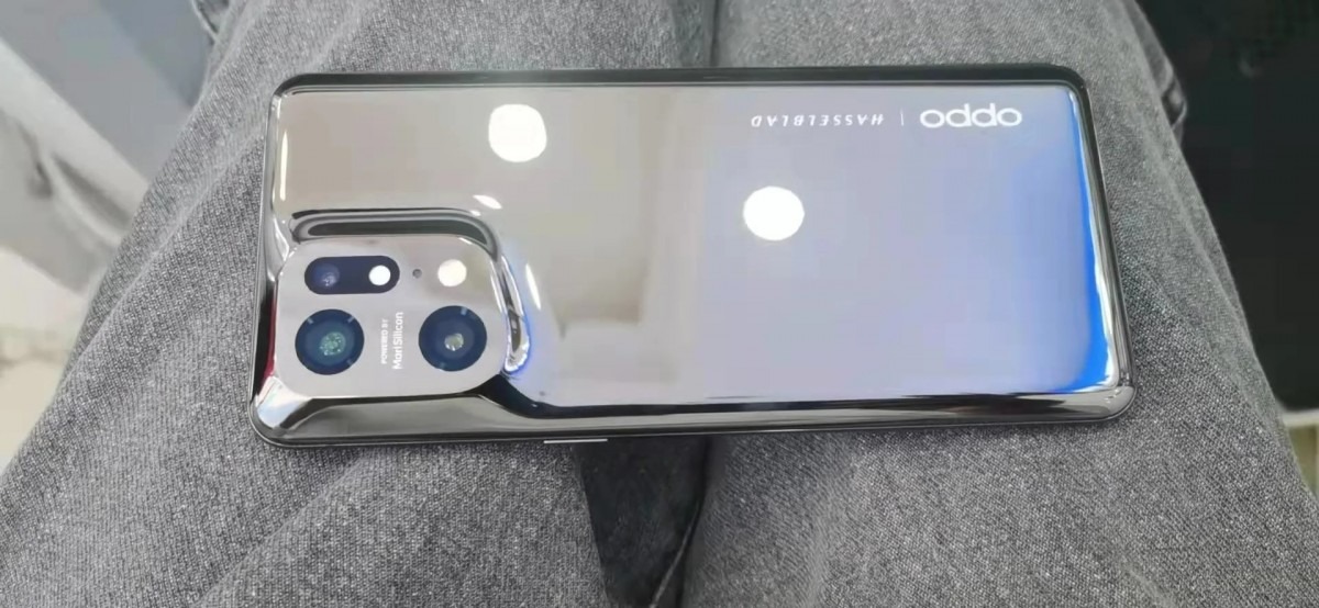 Oppo Find X5 Pro apare în noi imagini. Confirmă câteva detalii