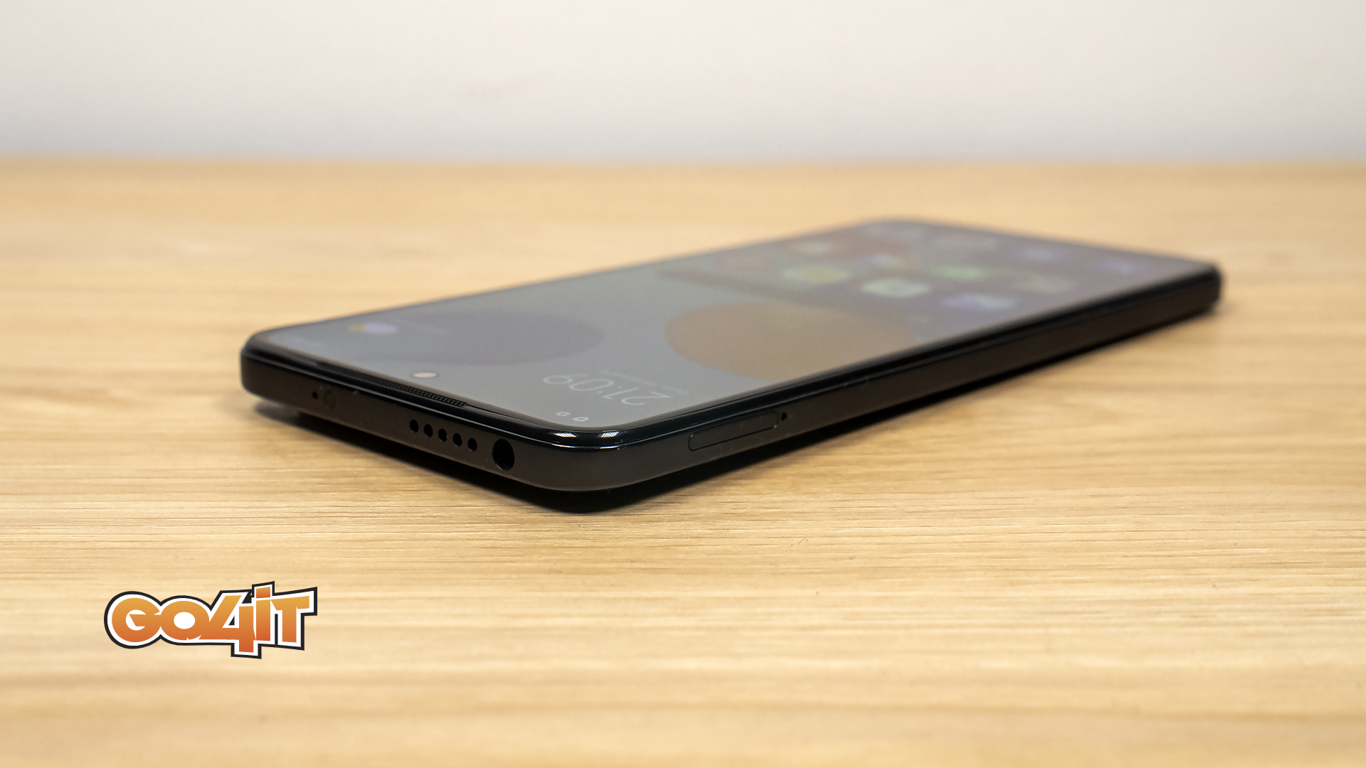 Xiaomi Redmi Note 11 side top