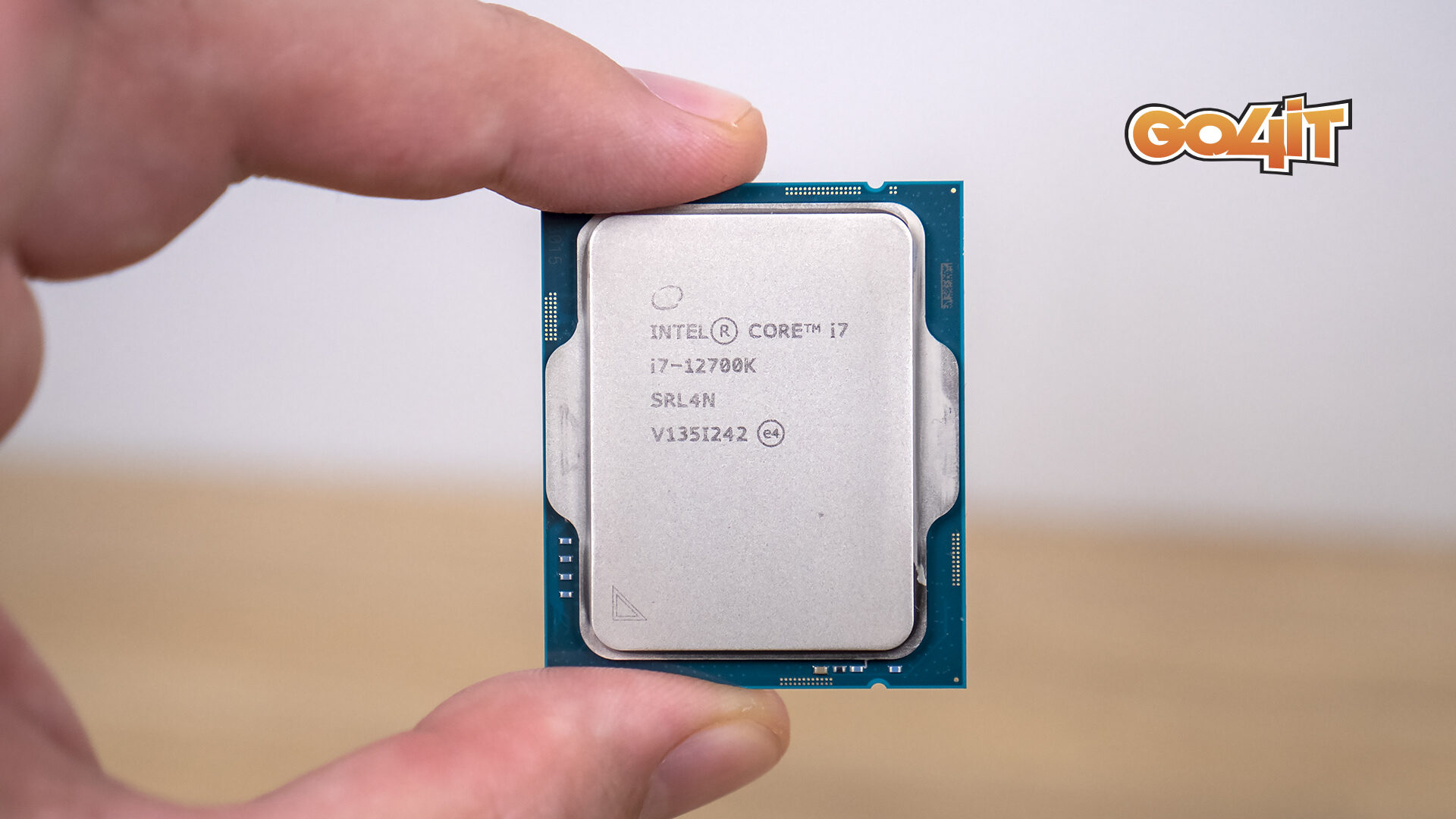 Intel Core i7-12700K handheld