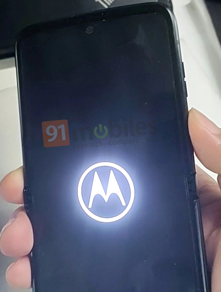 Motorola RAZR 3 open