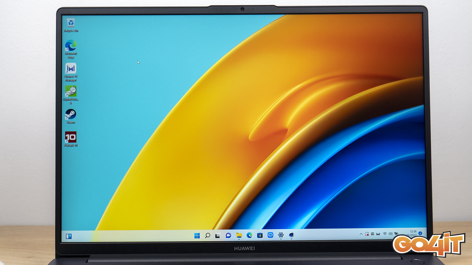 Huawei MateBook D16 screen