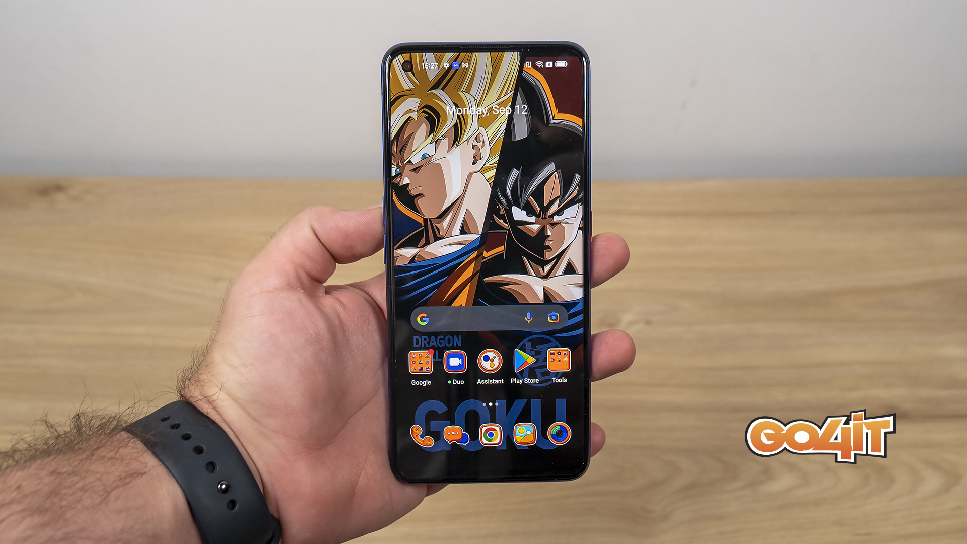 Realme GT Neo 3T Dragon Ball Z front handheld