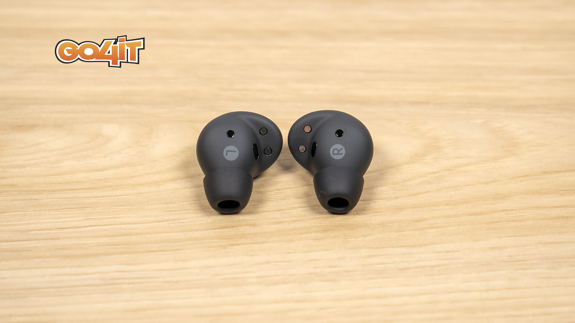 Samsung Galaxy Buds2 Pro buds back