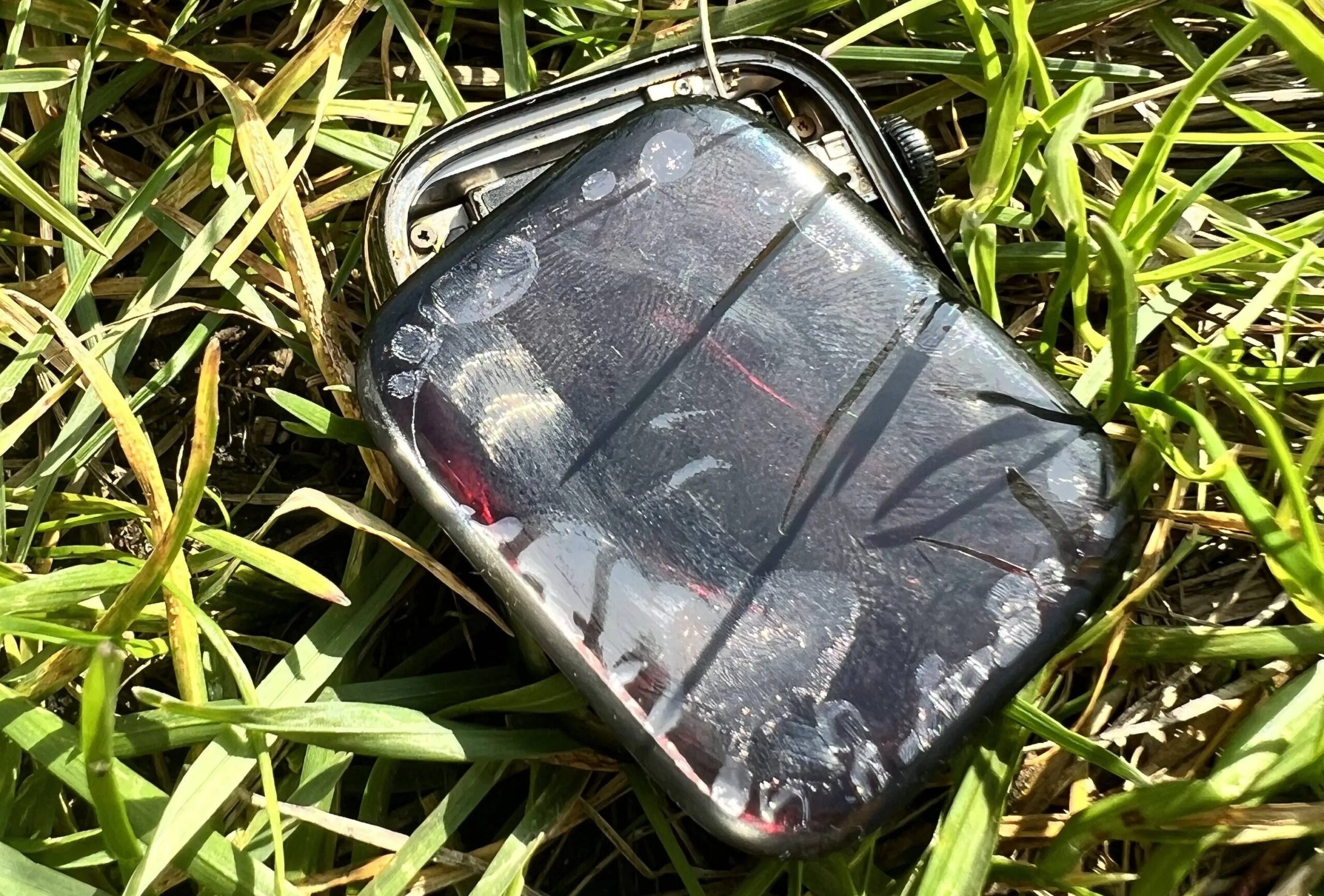 apple watch series 7 explodat