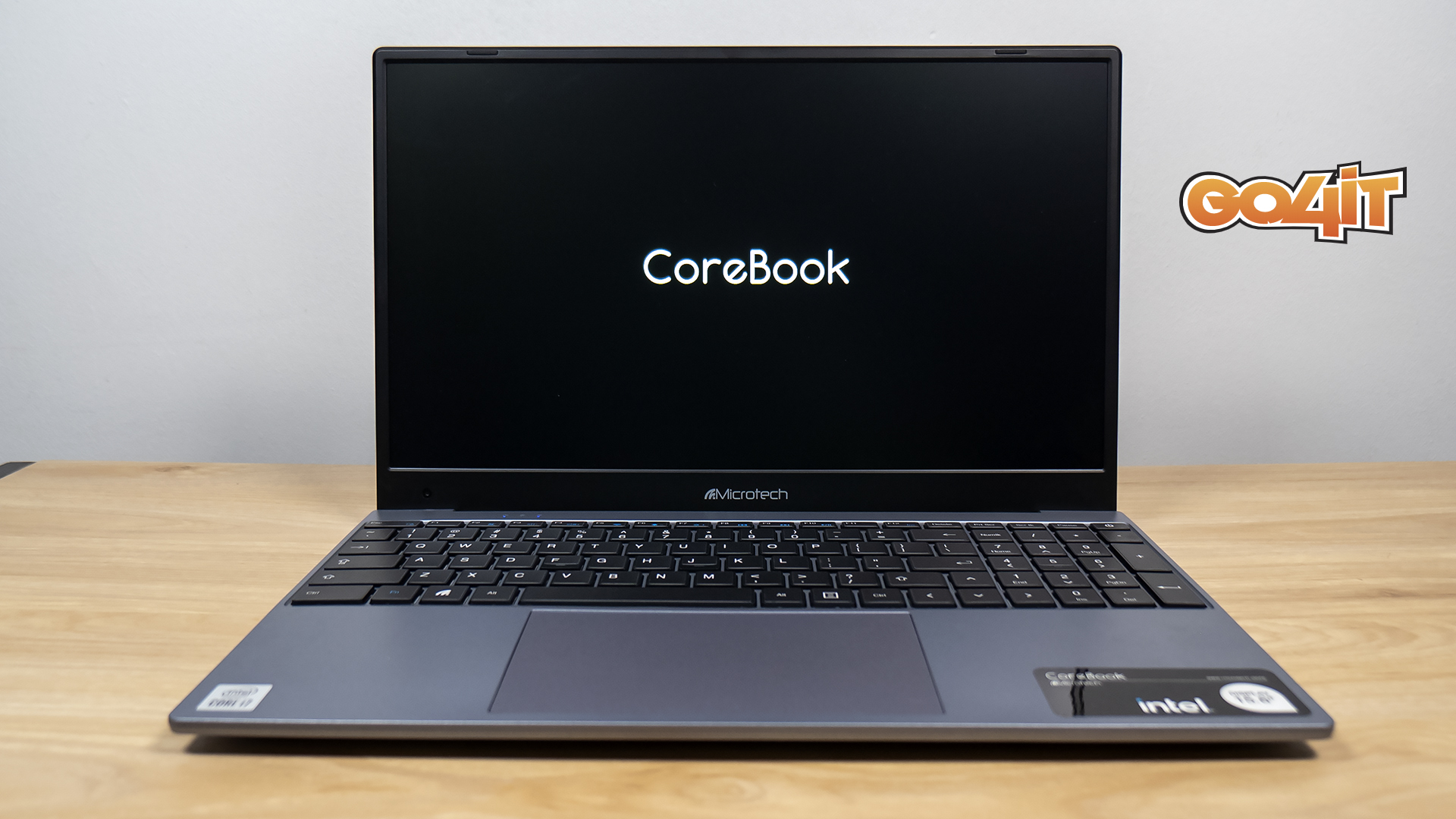 Microtech CoreBook review: un laptop office „dual boot” care țintește ...