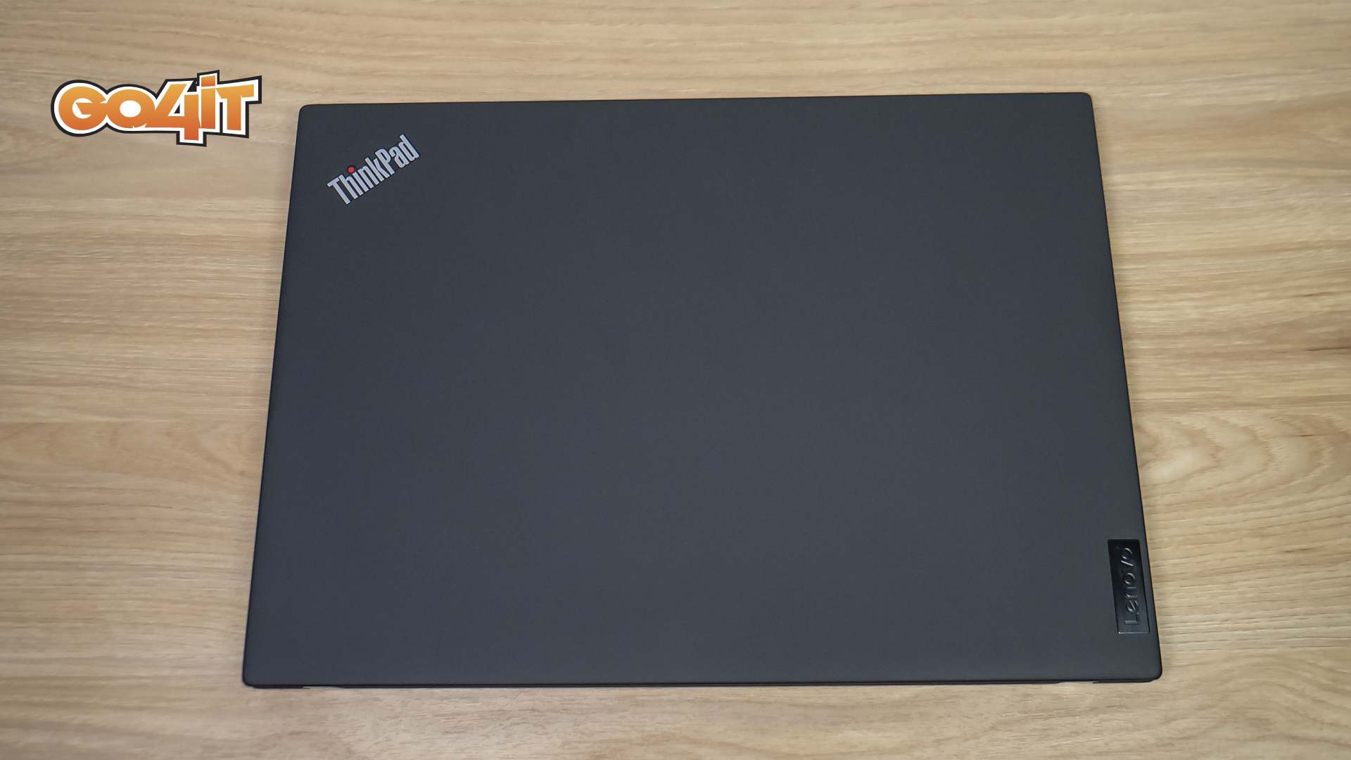 Lenovo ThinkPad T14s top