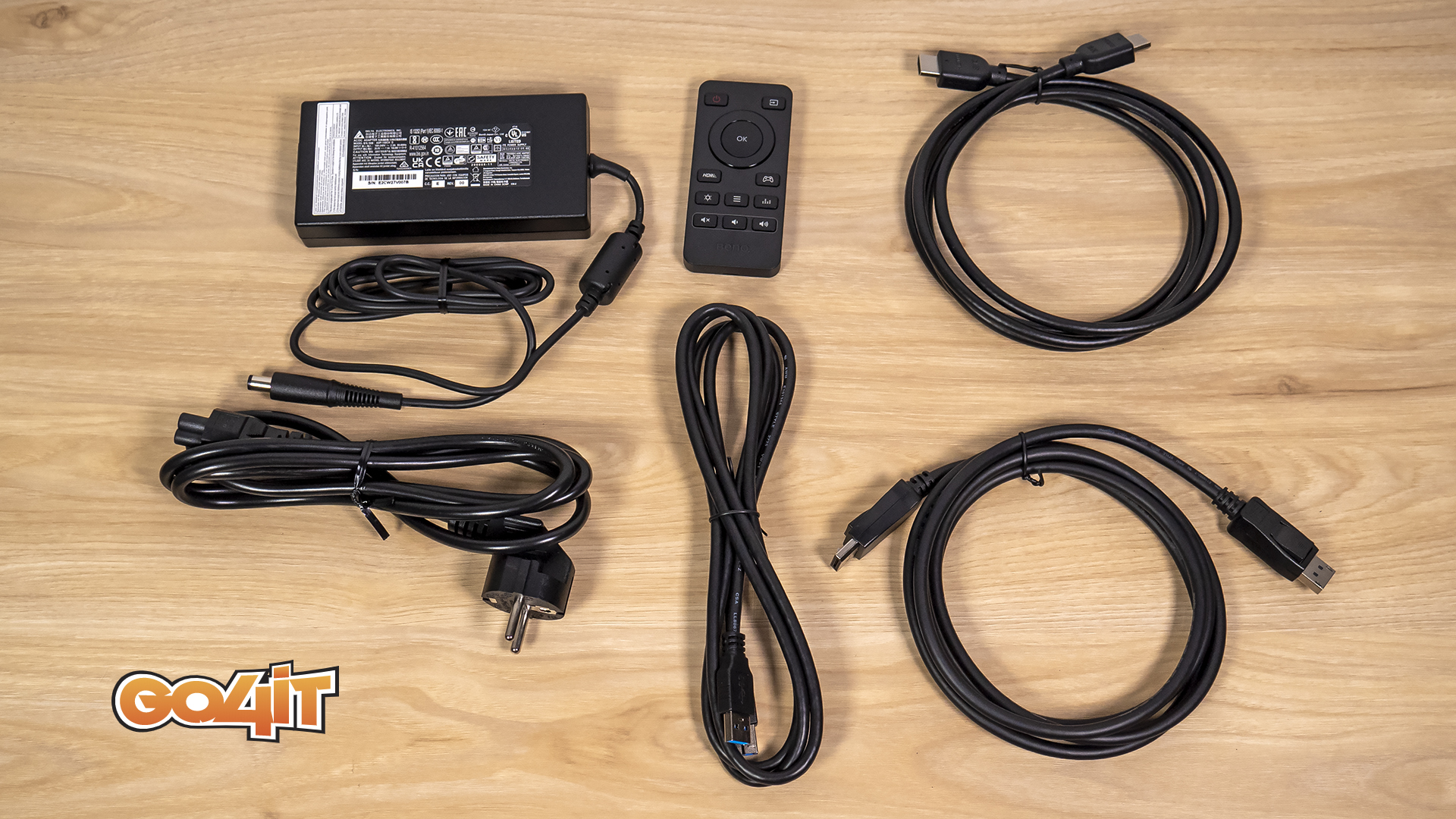 MOBIUZ EX270QM accessories