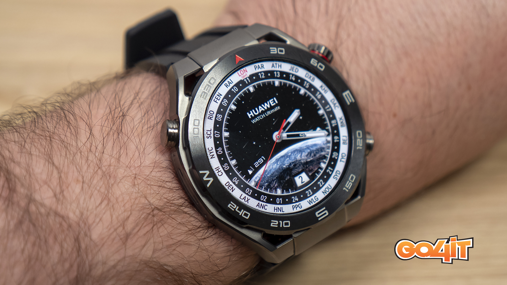 Huawei Watch Ultimate worlds edge watchface