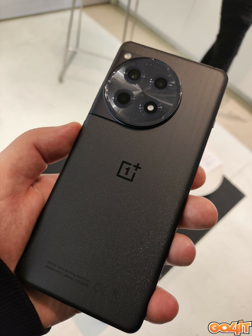 OnePlus 12R