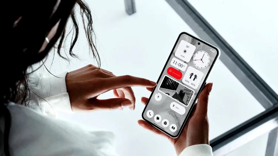 Ce pregătește Nothing pentru 2025? Detalii despre Phone 3 și variantele sale