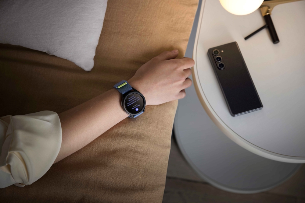 Samsung își extinde funcția de monitorizare a apneei în somn la nivel global prin Galaxy Watch, după aprobarea CE și FDA pentru sănătatea somnului optimă