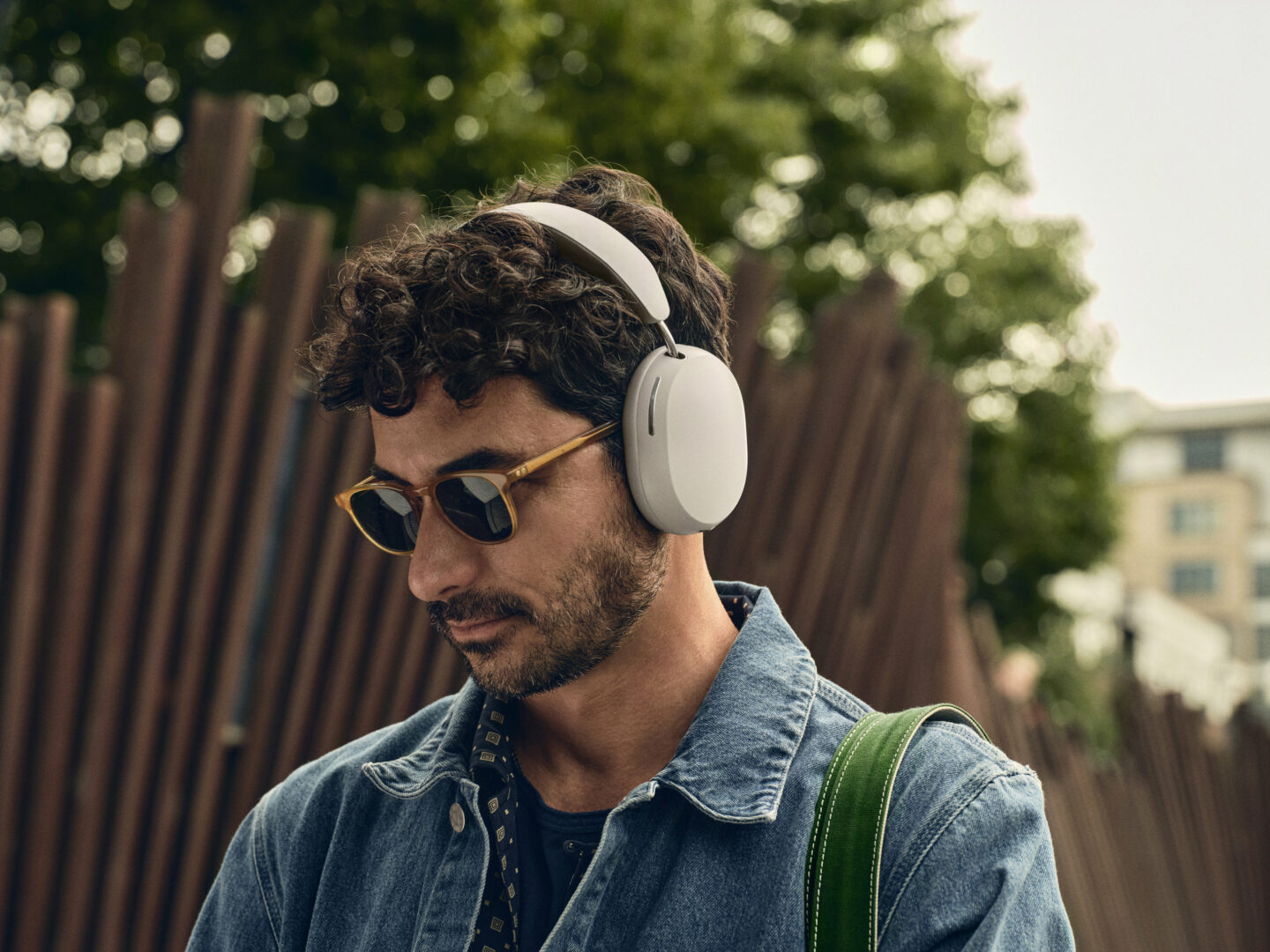  Noi Îmbunătățiri Software pentru Experiențe Audio Excepționale și Funcții Unice de Home Theater