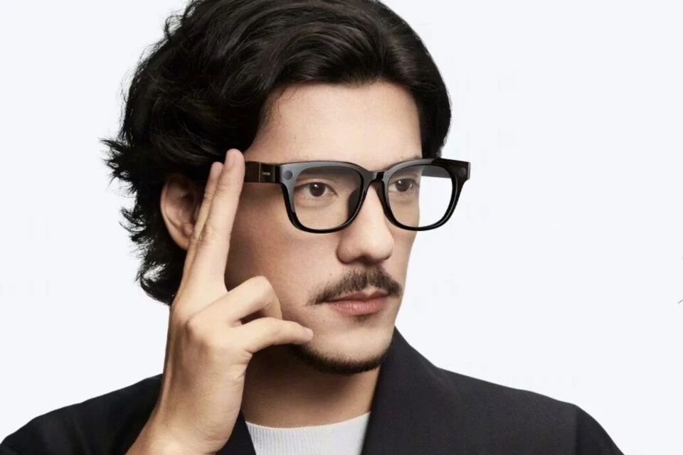Ochelarii Inteligenți Xiaomi AI Se Joacă de-a Întrecerea cu Ray-Ban Meta!