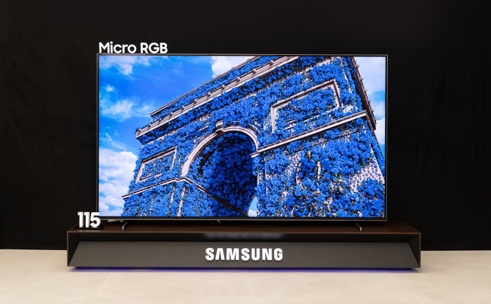 Ecranul Micro RGB care Revoluționează Televizoarele Ultra-Premium cu Culoare și Contrast Incomparable