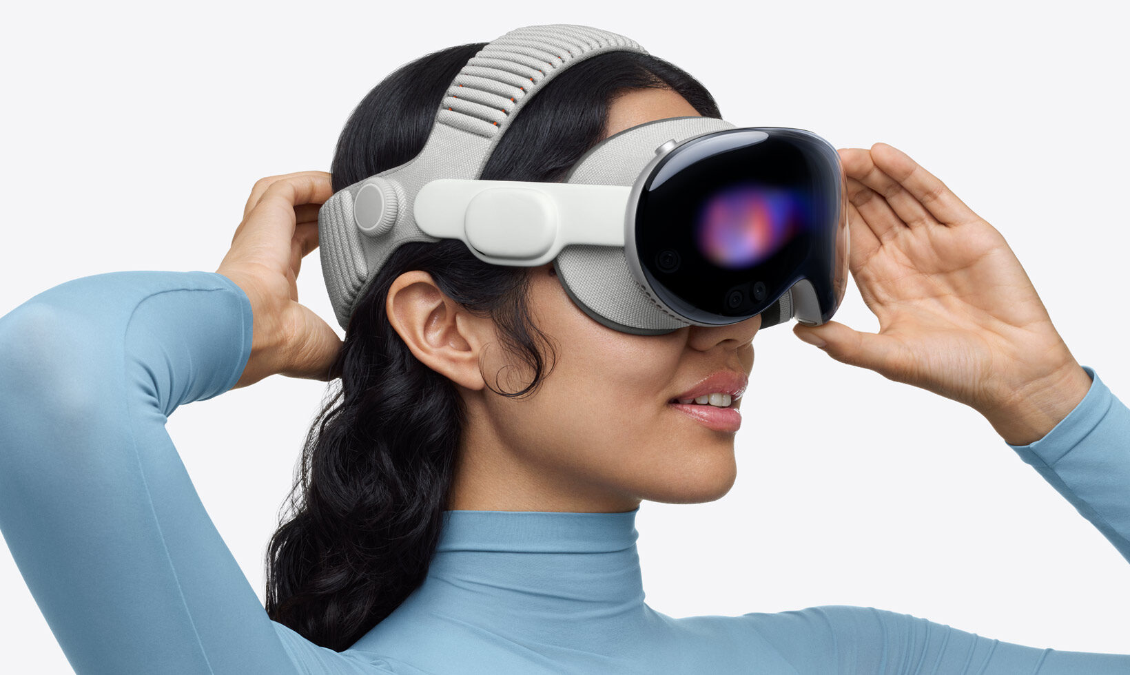 Apple a lansat casca inovatoare Vision Pro