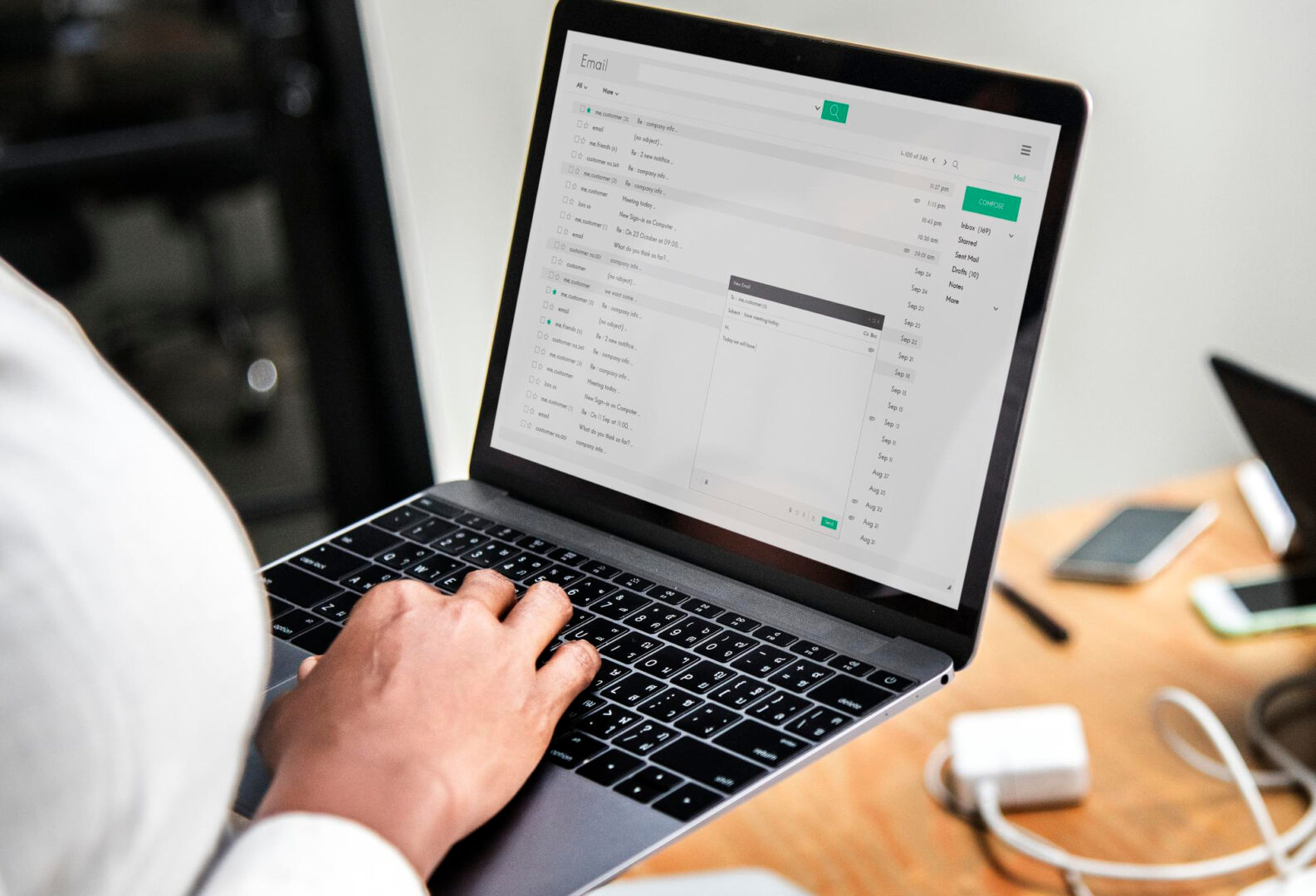 Alertă DNSC: au fost descoperite vulnerabilități critice în Roundcube Webmail. Atacatorii pot prelua controlul asupra conturilor