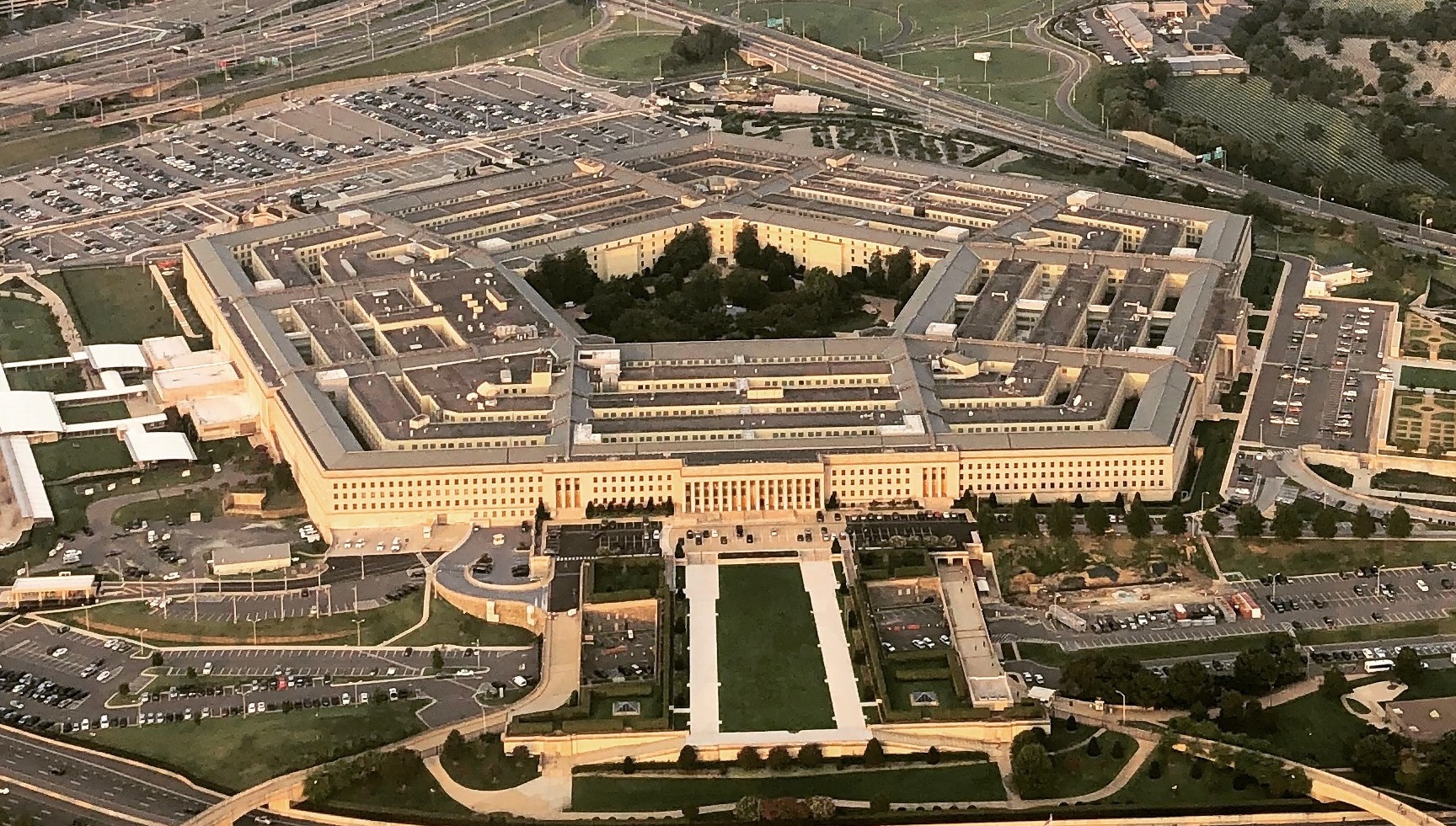 Pentagonul creează „Autonomous Warfare Command”, un comandament special pentru drone și inteligență artificială