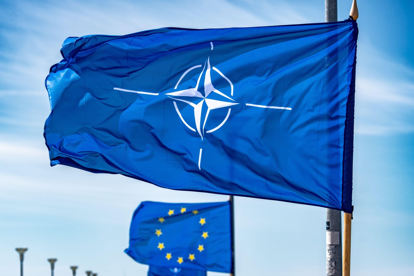 NATO își consolidează supravegherea aeriană prin achiziționarea de drone Triton