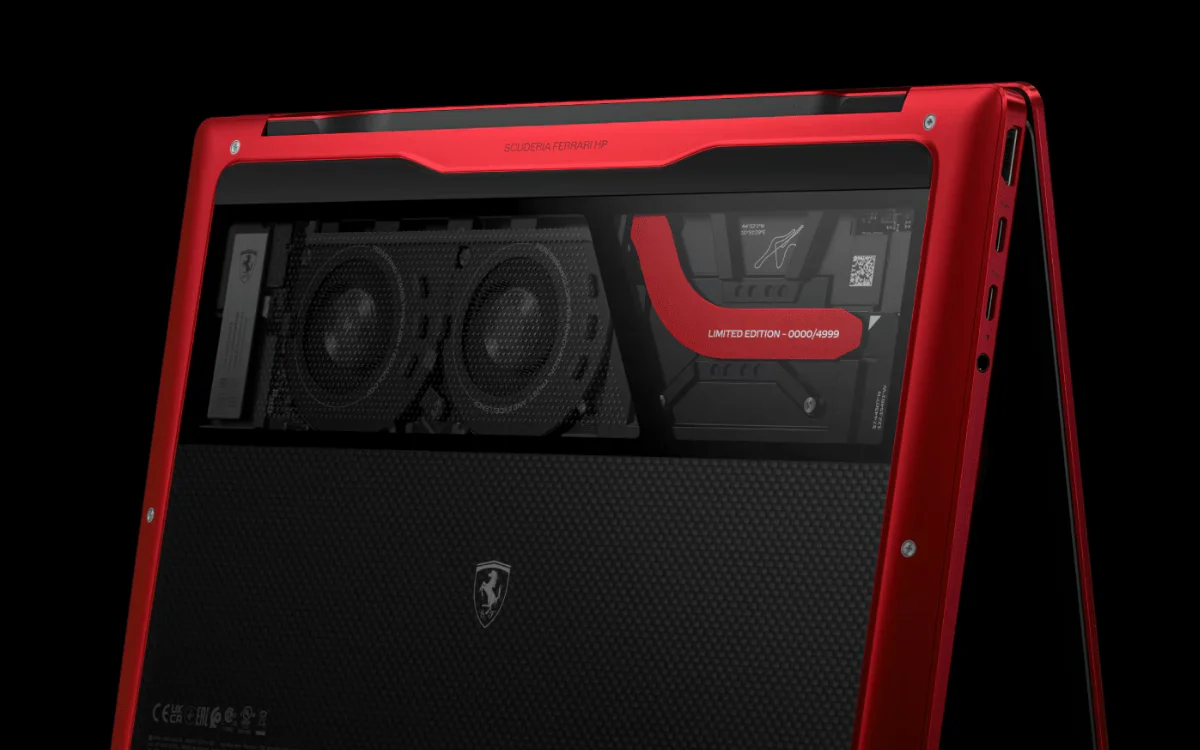 HP Limited Edition Scuderia Ferrari AI PC