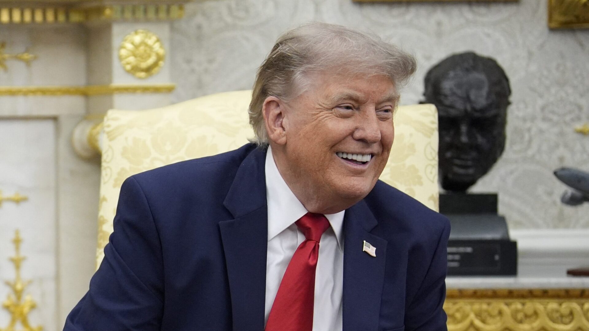 Trump anunță formarea „Super Intelligence Force”, care va supraveghea politica în domeniul AI. Reacția lui Elon Musk