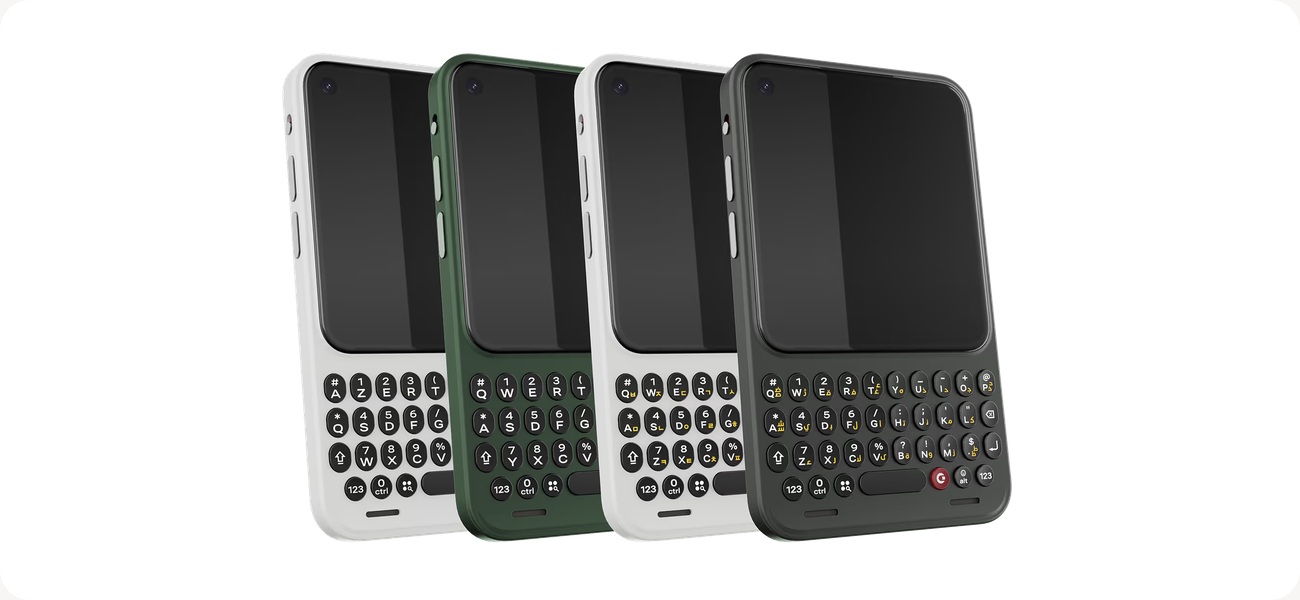 Clicks-Communicator-1.jpg