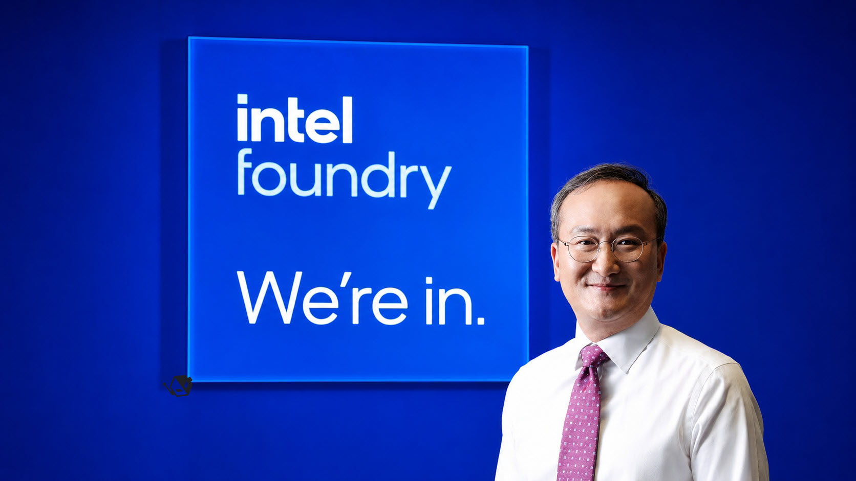 Tranzacție rară: Intel furnizează tehnologie de cipuri x86 din clasa Atom unui startup condus de un cunoscut al CEO-ului Lip-Bu Tan