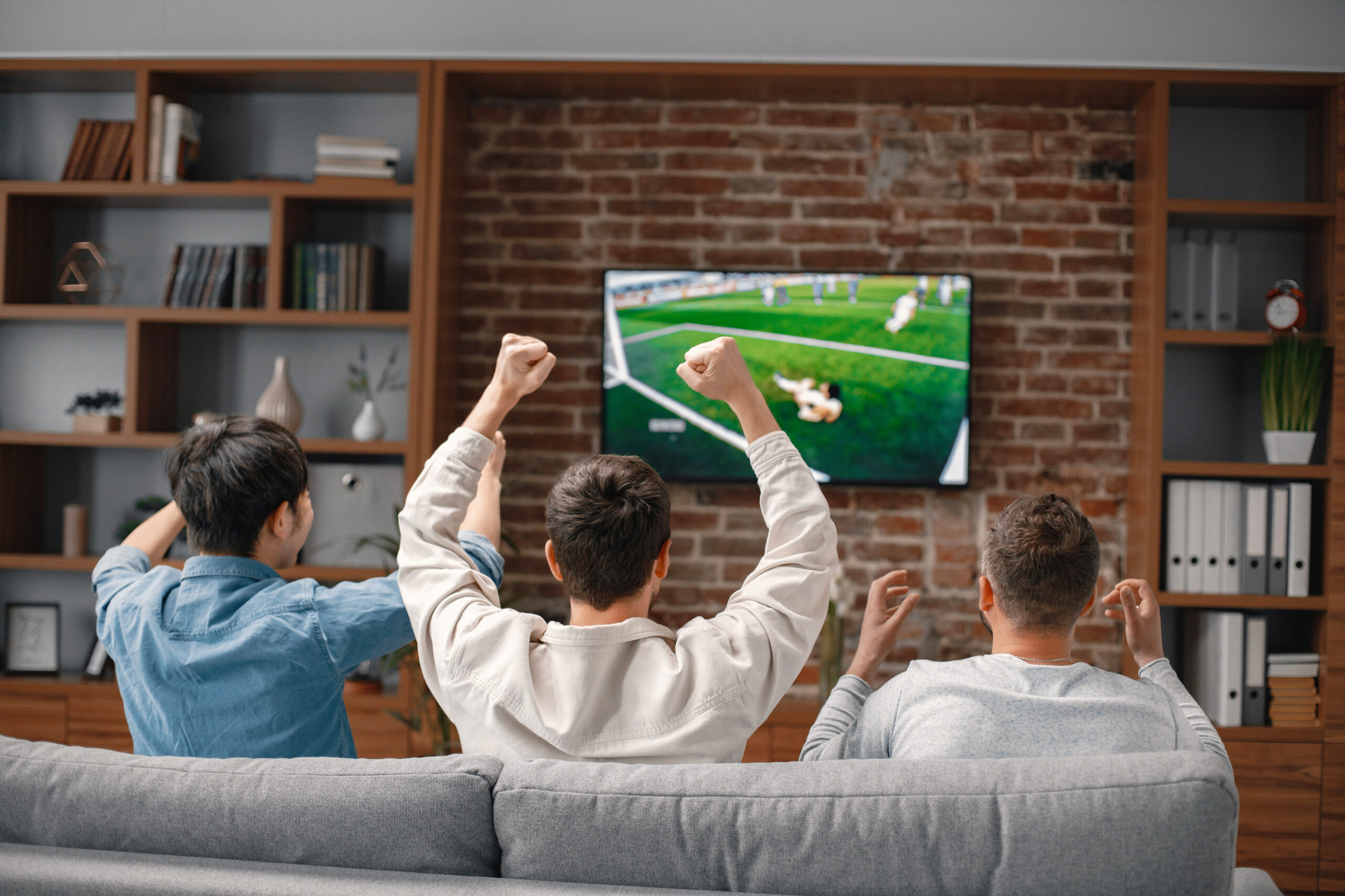 Piața de televizoare crește cu 1,3% în prima jumătate din 2026. RGB Mini LED intră într-o nouă etapă
