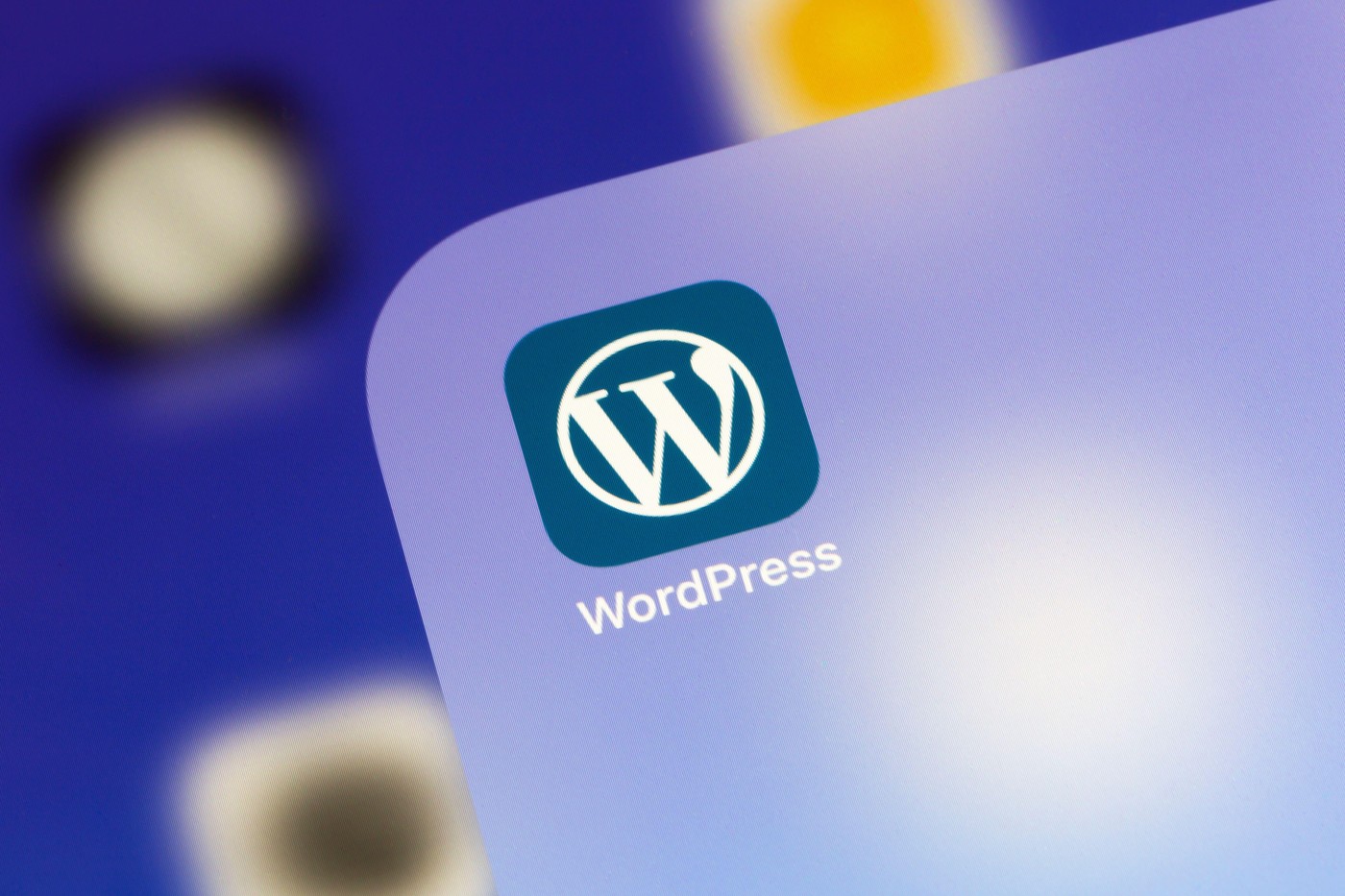 Vulnerabilități critice descoperite în WordPress, platformă folosită de 185.000 de site-uri din România