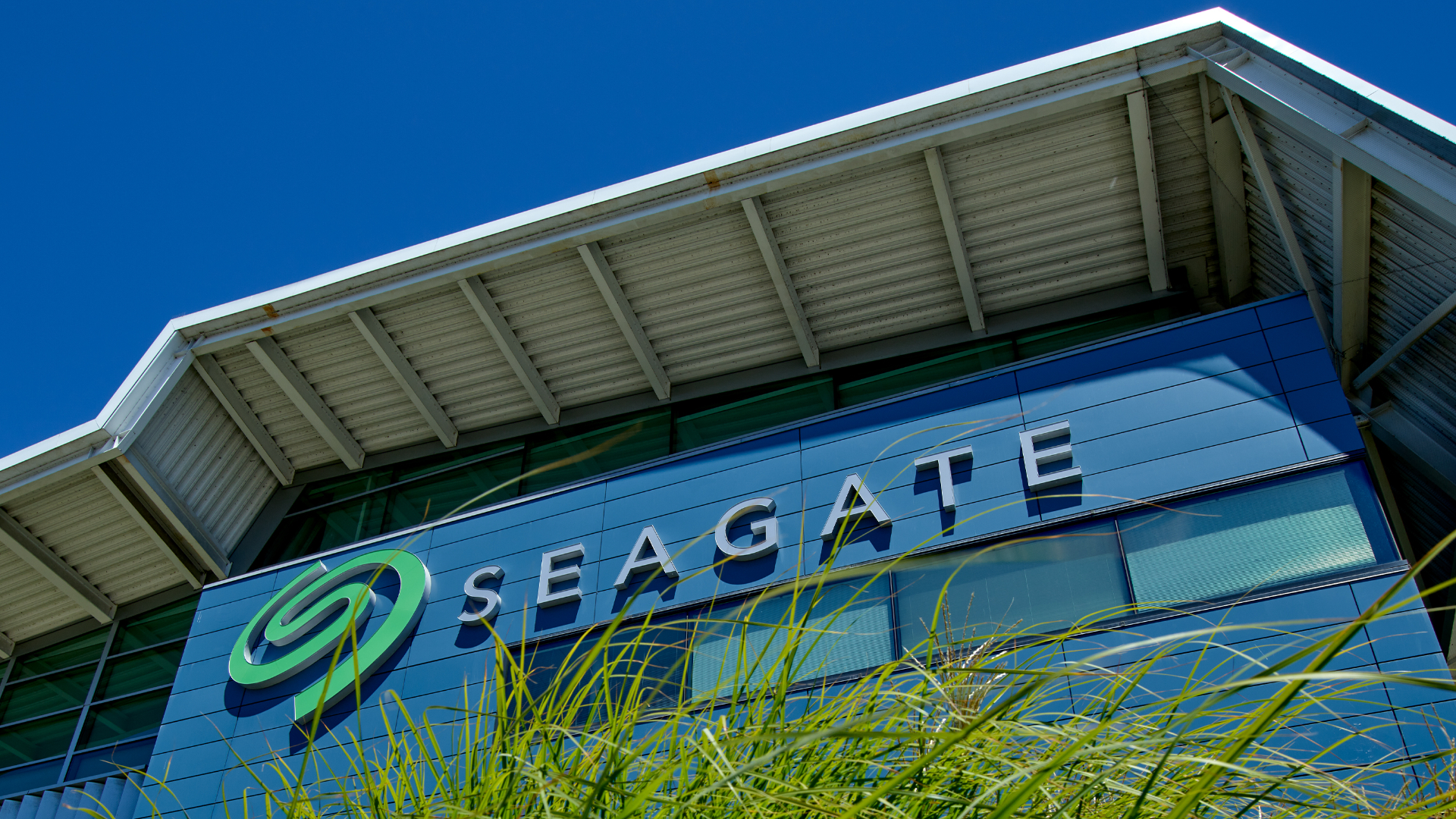Seagate a anunțat că va începe testarea hard diskurilor HAMR de 50 TB, pentru o posibilă lansare în 2027