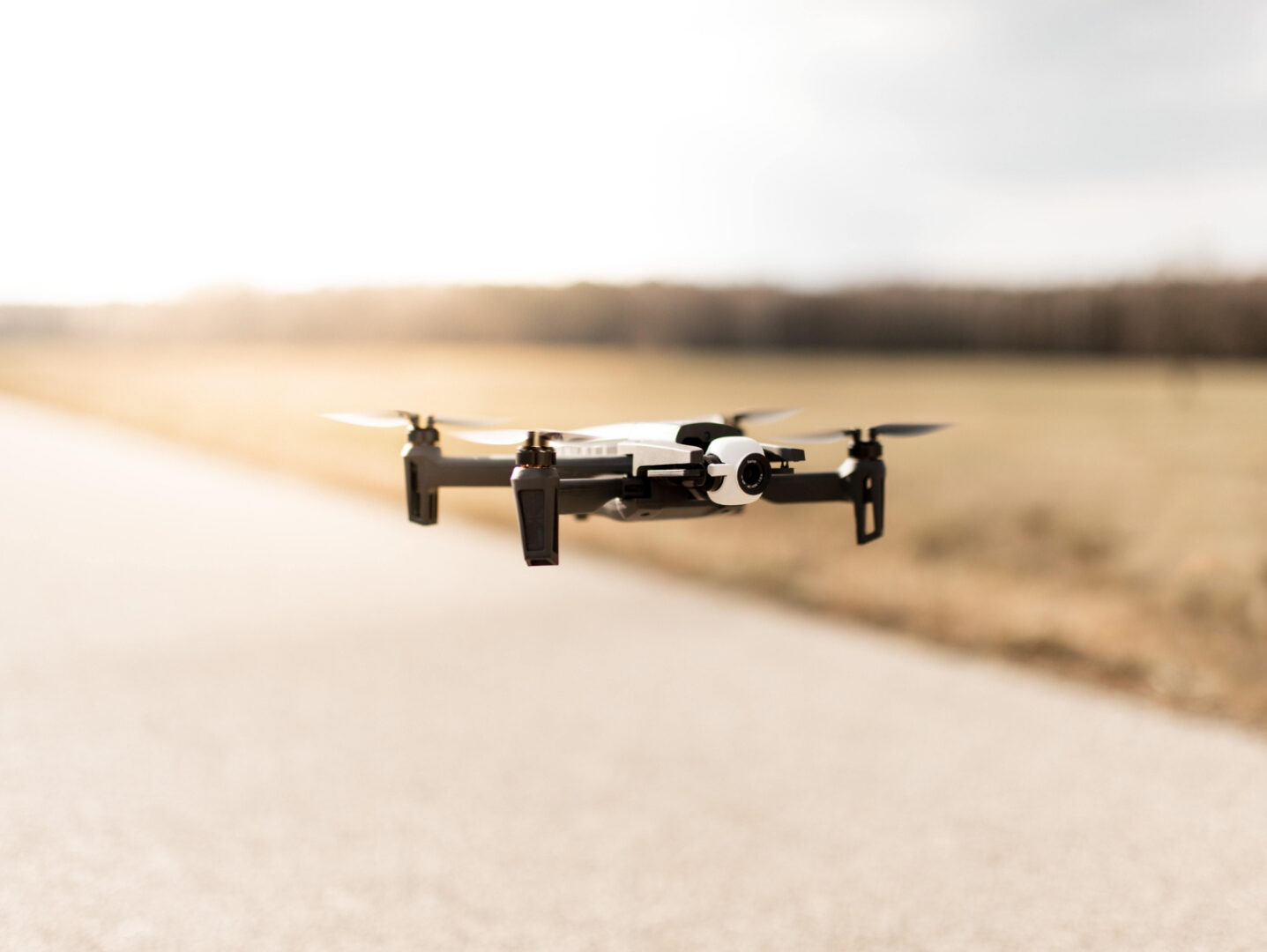 O dronă rusă complet autonomă a ucis trei ucraineni