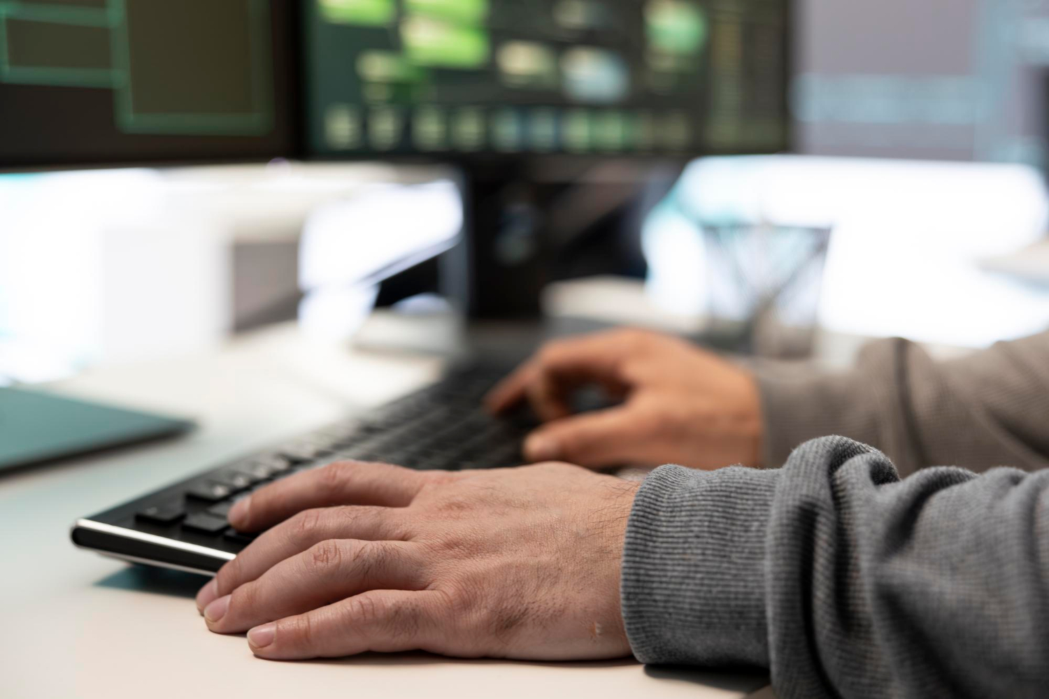 Parchetul General și DNA își unesc forțele pentru achiziția de licențe avansate de percheziție informatică Cellebrite