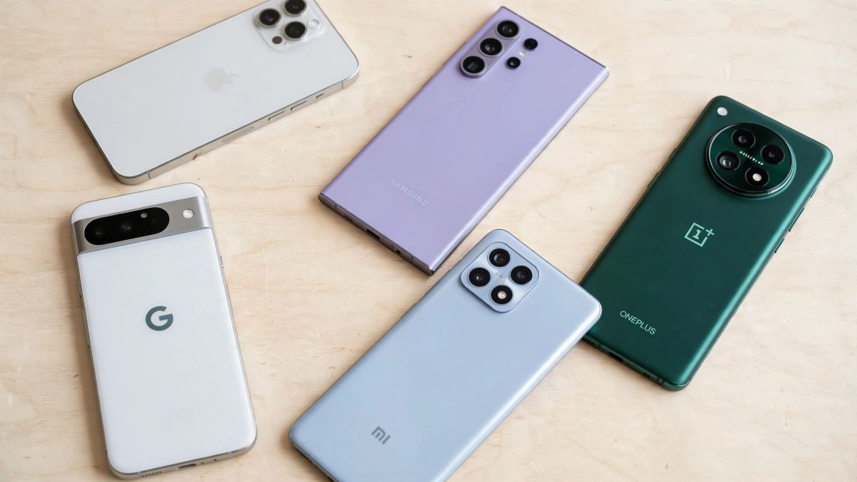 Uită de criza memoriei RAM: Noile tarife americane ar putea scumpi smartphone-urile și alte electronice