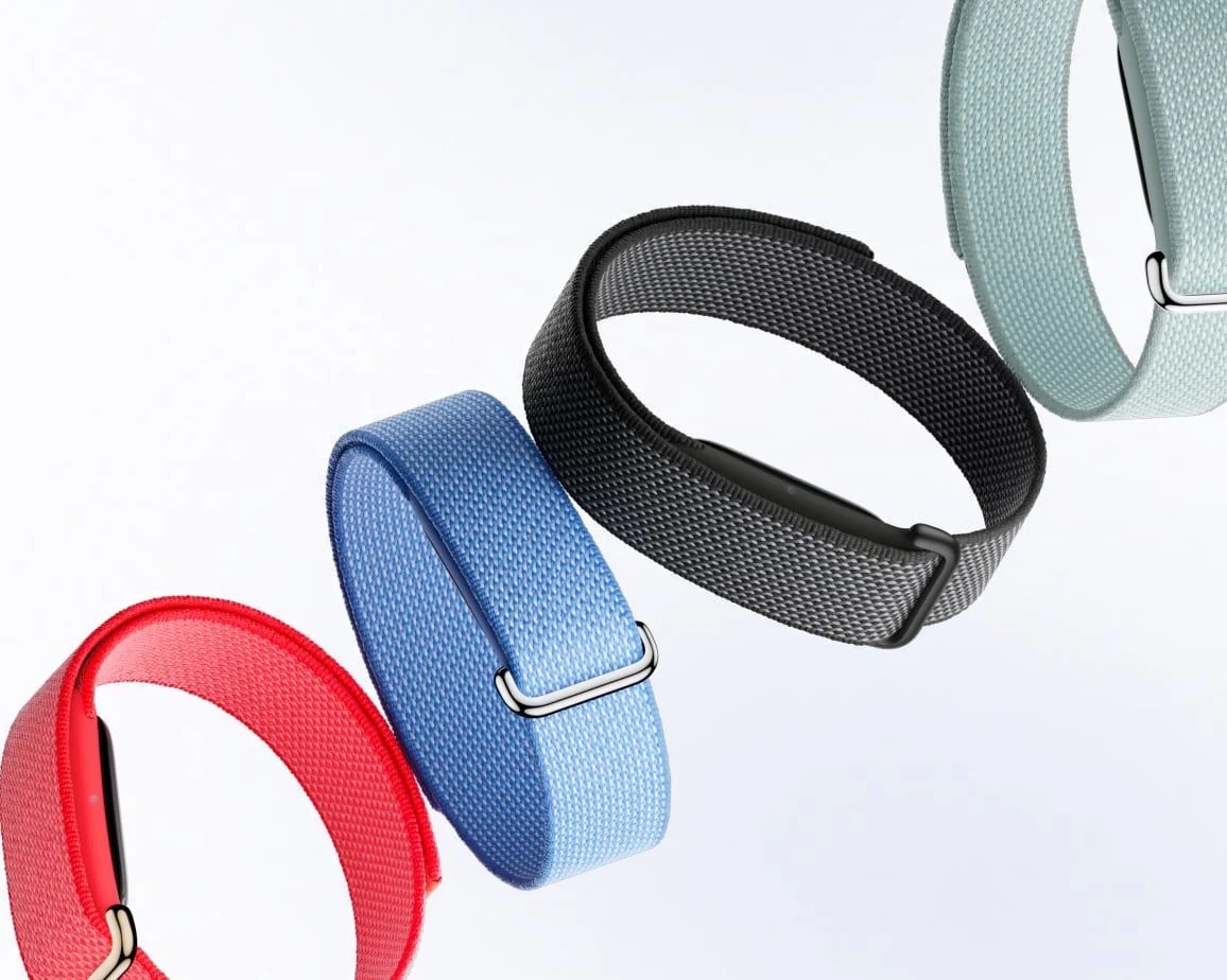 Apple testează un dispozitiv de fitness fără ecran pentru a concura cu WHOOP și Google