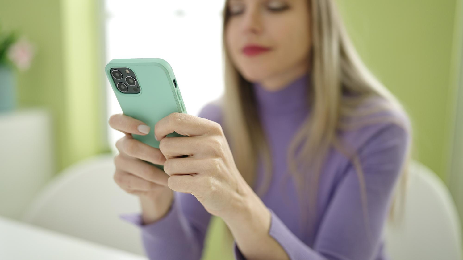 Cercetătorii au descoperit o nouă variantă a programului-spion DarkSword, care afectează iPhone-urile fără actualizări la zi
